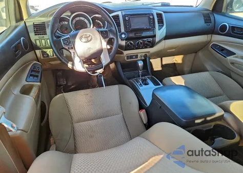 2015 Toyota Tacoma Double Cab Prerunner z USA, uszkodzony, nr VIN 3TMJU4GN3FM189699